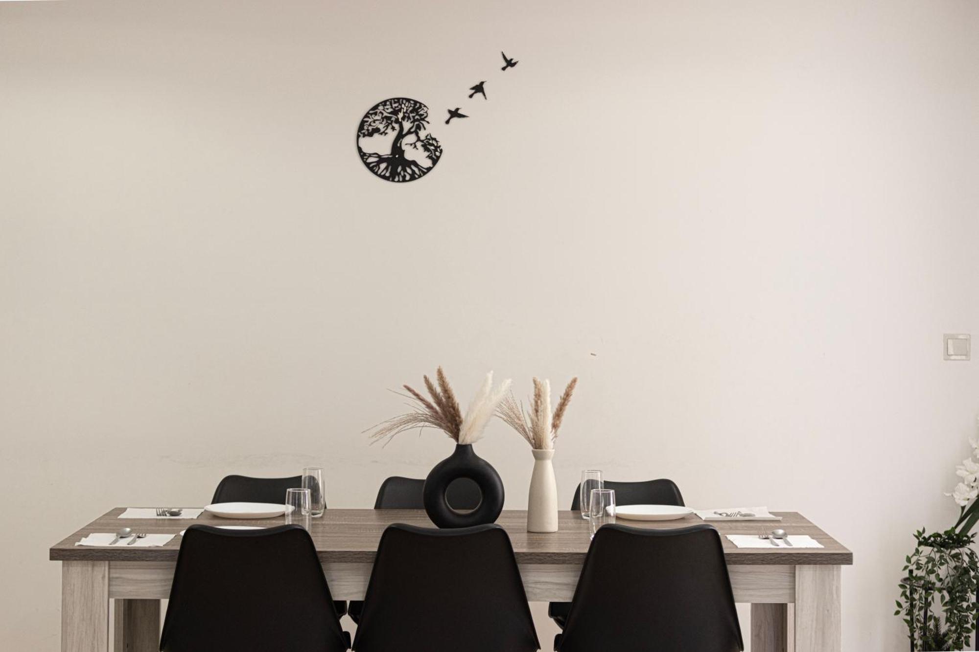 Moonlight Hostel Jbr - 2Min Walk To Jbr Beach - Gym - 2Min Metro Station - Poll Ντουμπάι Εξωτερικό φωτογραφία