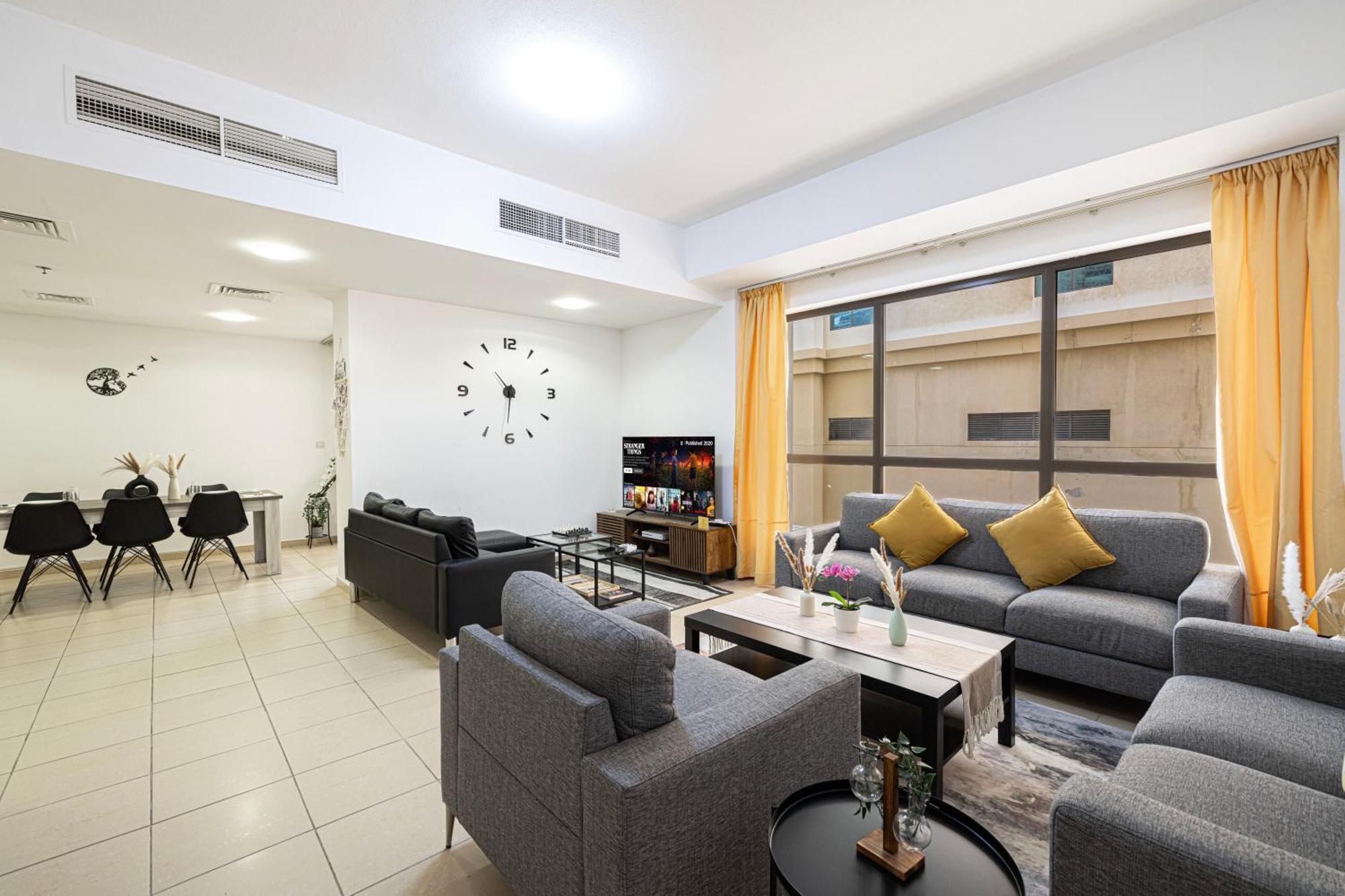 Moonlight Hostel Jbr - 2Min Walk To Jbr Beach - Gym - 2Min Metro Station - Poll Ντουμπάι Εξωτερικό φωτογραφία